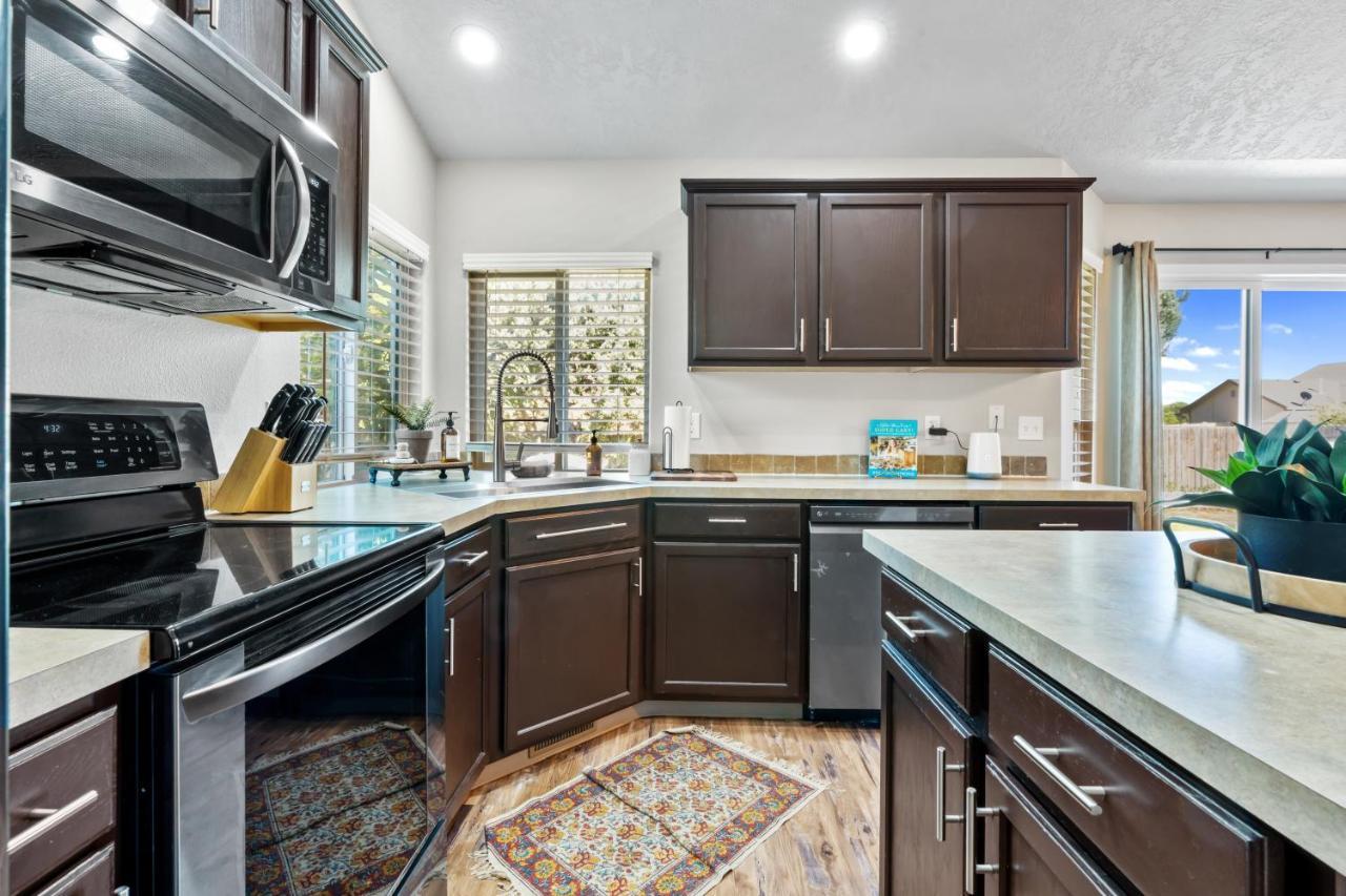 Southwestern Style 4 Bedroom Nampa Home Sleeps 16! Exteriör bild