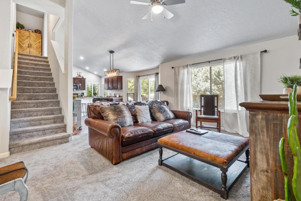 Southwestern Style 4 Bedroom Nampa Home Sleeps 16! Exteriör bild