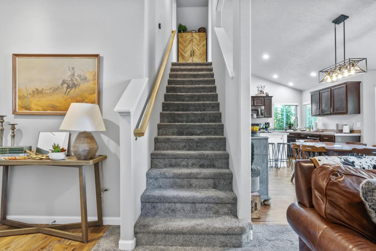 Southwestern Style 4 Bedroom Nampa Home Sleeps 16! Exteriör bild