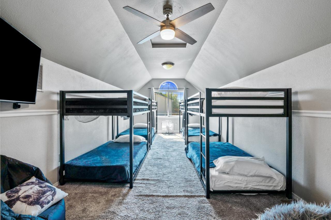Southwestern Style 4 Bedroom Nampa Home Sleeps 16! Exteriör bild